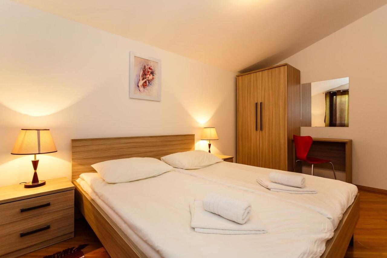 Apartments Adria Malinska Εξωτερικό φωτογραφία