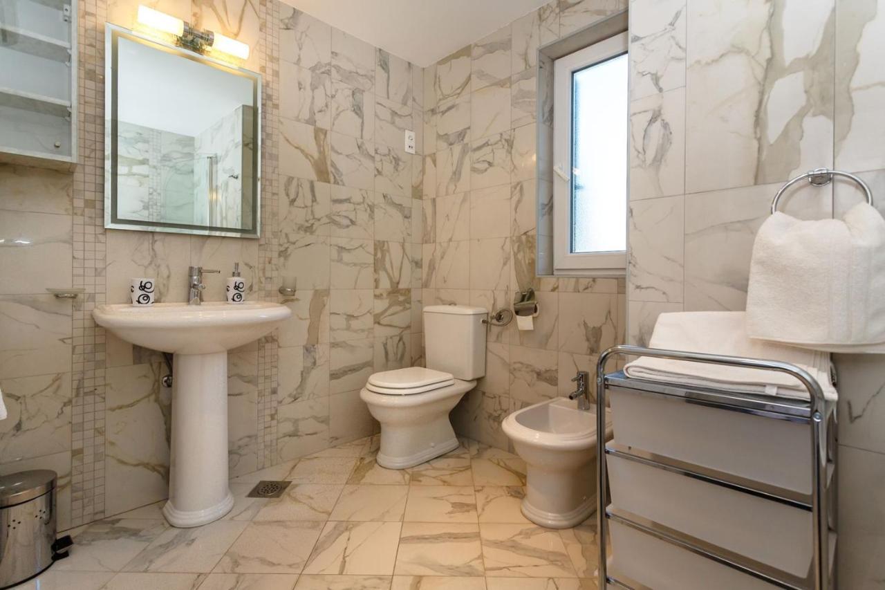 Apartments Adria Malinska Εξωτερικό φωτογραφία