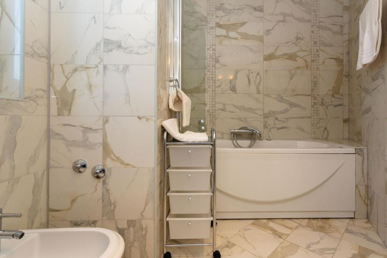 Apartments Adria Malinska Εξωτερικό φωτογραφία